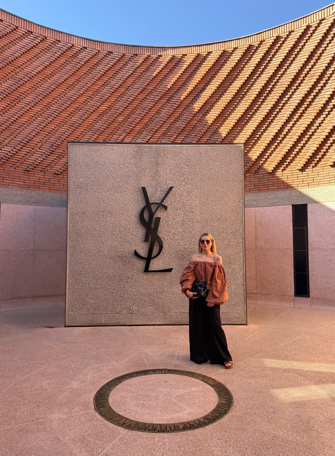 Tops ''Off shoulder''