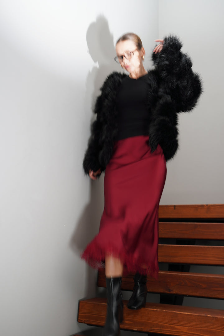 Gari svārki ar mežģīni