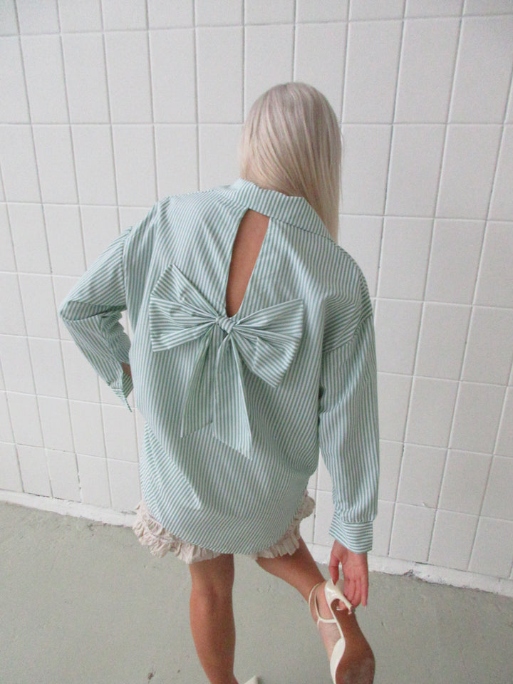 Blūze ''Backtie''
