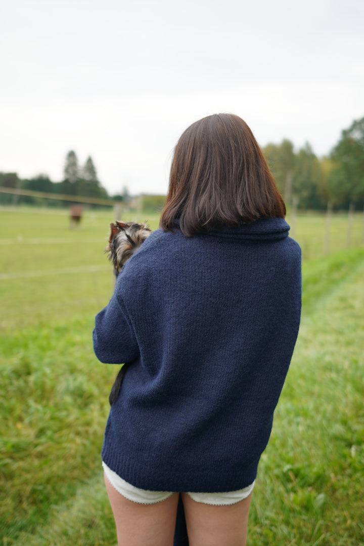 "Cozy knit" džemperis ar šalli komplektā