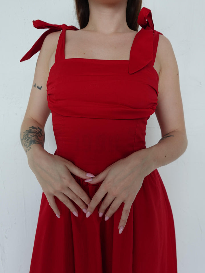 Poplina kleita